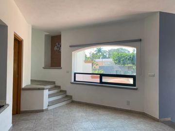 Casa en venta- Club de golf Tabachines
