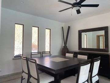 Casa en venta- Club de golf Tabachines
