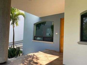 Casa en venta- Club de golf Tabachines