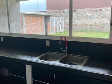 Casa en venta, Cacalomacan, Toluca, Edo. de México.