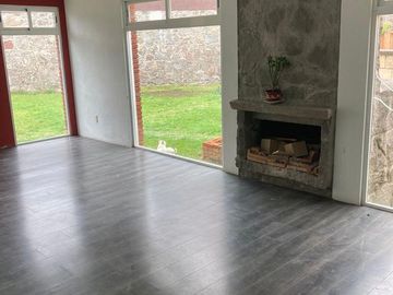 Casa en venta, Cacalomacan, Toluca, Edo. de México.