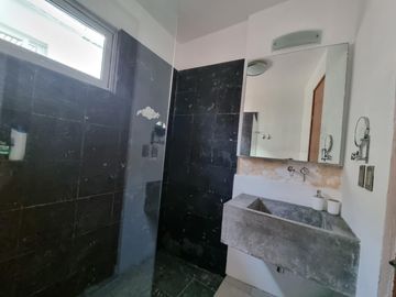 Casa en venta en el Lago de Tequesquitengo