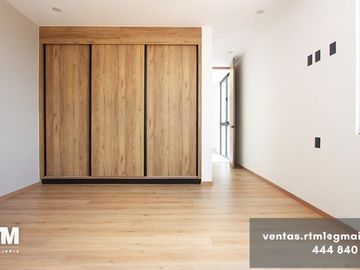 SE VENDE CASA EN RESIDENCIAL LA VISTA