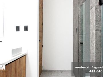 SE VENDE CASA EN RESIDENCIAL LA VISTA