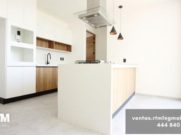 SE VENDE CASA EN RESIDENCIAL LA VISTA