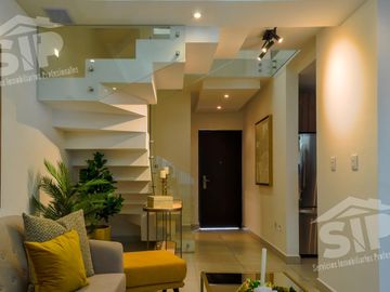 Casa en Venta Las Puentes -  San Nicolas de los Garza