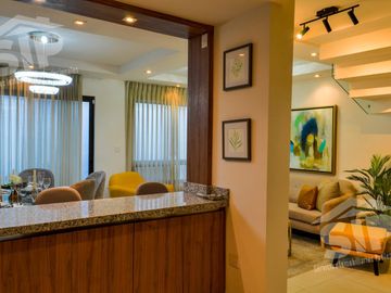 Casa en Venta Las Puentes -  San Nicolas de los Garza