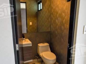 Casa en Venta Las Puentes -  San Nicolas de los Garza