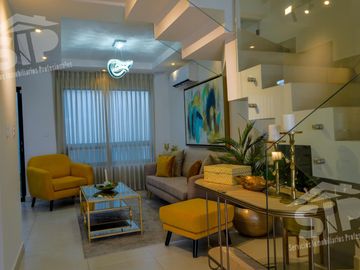Casa en Venta Las Puentes -  San Nicolas de los Garza