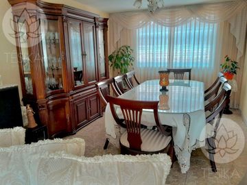 Casa en  VENTA en Privada con 3 Recámaras,  Toluca