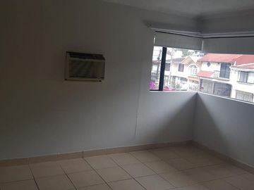 Casa en venta en Xalapa Veracruz en Sipeh Animas fracc privado, 5 recamaras