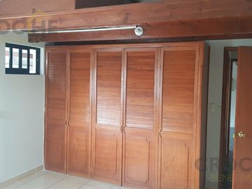 Casa en venta en Xalapa Veracruz en Sipeh Animas fracc privado, 5 recamaras
