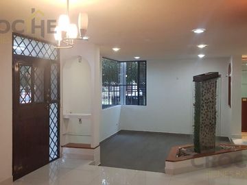 Casa en venta en Xalapa Veracruz en Sipeh Animas fracc privado, 5 recamaras