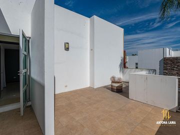 Casa en venta en Lomas de Angelópolis I, Cluster 999