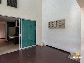 Casa en venta en Lomas de Angelópolis I, Cluster 999
