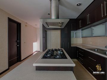 Casa en venta en Lomas de Angelópolis I, Cluster 999