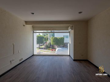 Casa en venta en Lomas de Angelópolis I, Cluster 999