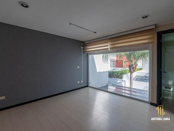Casa en venta en Lomas de Angelópolis I, Cluster 999