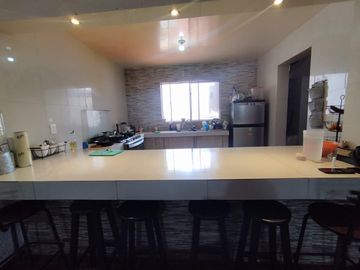 Casa en venta 4 recamaras colonia Hacienda Echeveste León Guanajuato