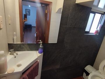 Casa en venta 4 recamaras colonia Hacienda Echeveste León Guanajuato