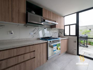 Casa en venta en fraccionamiento en Cuautlancingo, Puebla