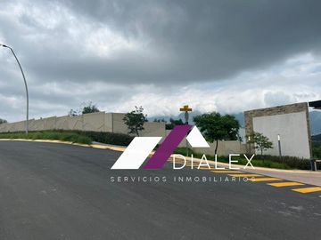 Casa VENTA de 569 M2- Fraccionamiento SIERRA ALTA Carretera Nacional MONTERREY, Nuevo León.