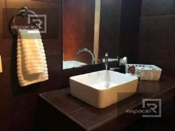 CASA EN VENTA DE UNA PLANTA O GRANJA DE LUJO EN VENTA EN GRANJAS UNIVERSITARIAS CERCA DE ZOOTECNIA