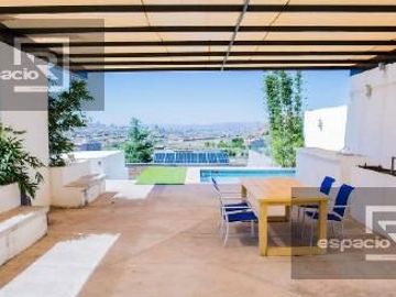 CASA EN VENTA DE UNA PLANTA O GRANJA DE LUJO EN VENTA EN GRANJAS UNIVERSITARIAS CERCA DE ZOOTECNIA