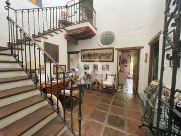 Venta de Casa Estilo Colonial en Rancho Cortés, Cuernavaca, Morelos