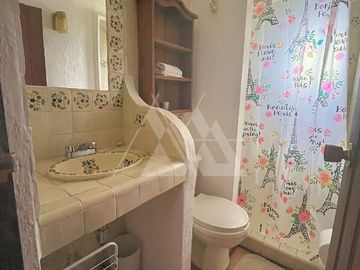 Venta de Casa Estilo Colonial en Rancho Cortés, Cuernavaca, Morelos