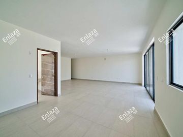 Casa de 2 plantas en venta Hacienda Santa Ana, Saltillo Coahuila
