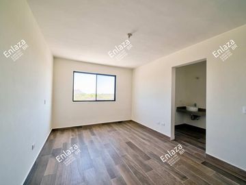 Casa de 2 plantas en venta Hacienda Santa Ana, Saltillo Coahuila