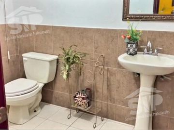 Vendo Casa 900 Terreno en Frac El Sauz en Saltillo