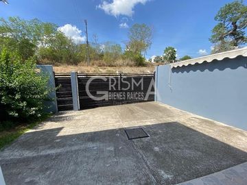 CASA EN VENTA EN COL. JARDINES