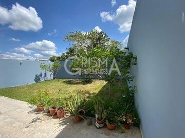CASA EN VENTA EN COL. JARDINES