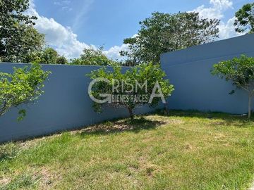 CASA EN VENTA EN COL. JARDINES