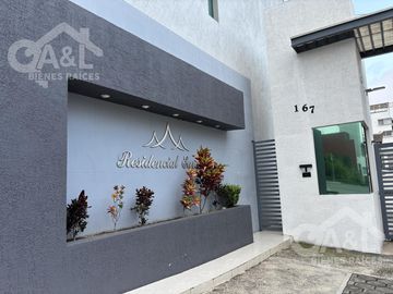Casa Estilo Moderno Residencial Boulevard Europa