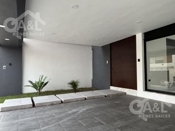 Casa Estilo Moderno Residencial Boulevard Europa