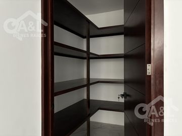 Casa Estilo Moderno Residencial Boulevard Europa