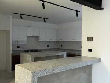 Casa Estilo Moderno Residencial Boulevard Europa