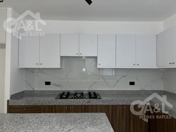 Casa Estilo Moderno Residencial Boulevard Europa