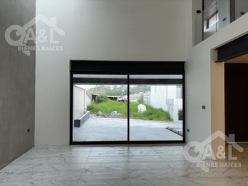Casa Estilo Moderno Residencial Boulevard Europa