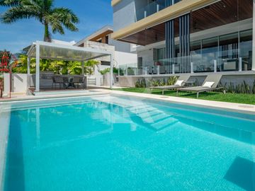 Casa en  Venta en los Canales puerto Cancún
