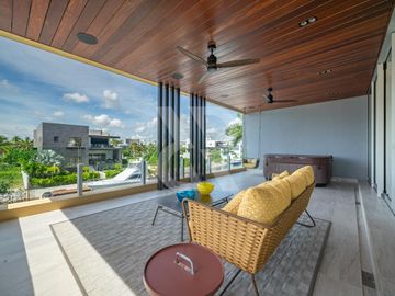Casa en  Venta en los Canales puerto Cancún