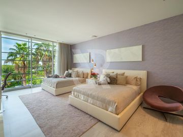 Casa en  Venta en los Canales puerto Cancún
