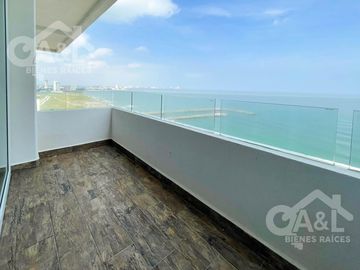 Penthouse en Venta Torre Aurum Zona Exclusiva Vista al mar