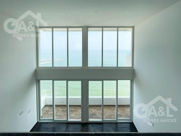 Penthouse en Venta Torre Aurum Zona Exclusiva Vista al mar