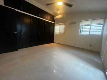 CASA EN VENTA por valle oriente REAL SAN AGUSTIN SAN PEDRO