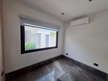 CASA EN VENTA SAN PEDRO