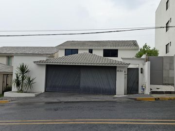 CASA EN VENTA SAN PEDRO